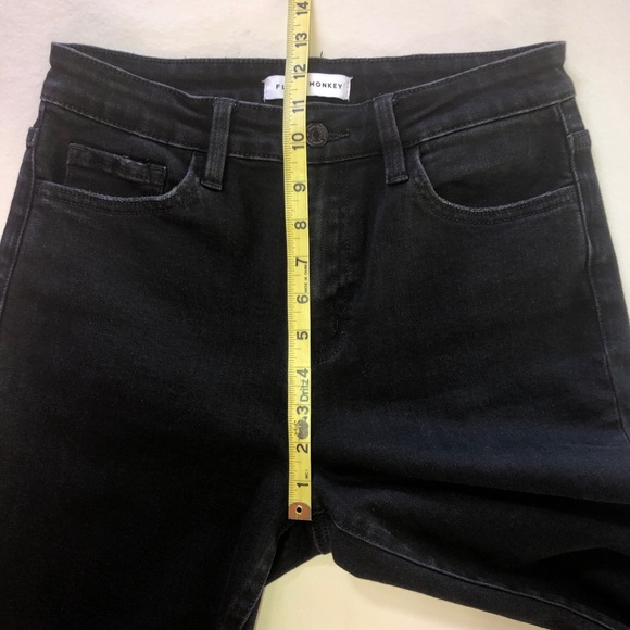 FLYING MONKEY Ankle Cropped/Capri-Length Black Jeans (29) - Picture 9 of 16